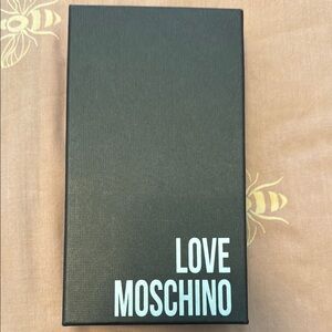 Love Moschino Black Box